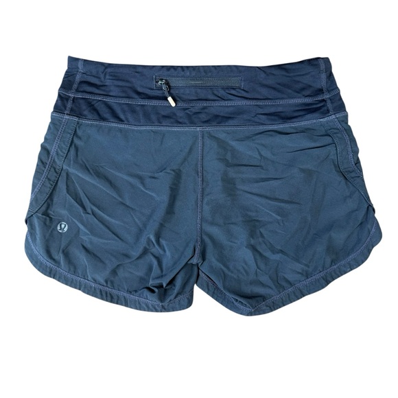 Lululemon Black Shorts Size 2 - Picture 2 of 5